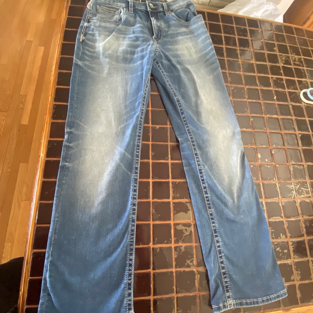 Men’s 31R buckle jeans